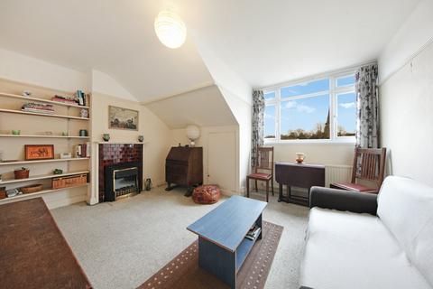 1 bedroom apartment for sale, Brighton Road, South Croydon, CR2