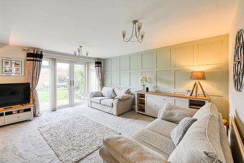 undefined, 16 Ashley Gardens, Codsall, Wolverhampton, WV8 1AX