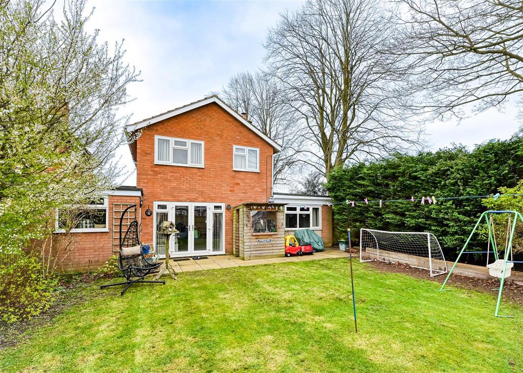 16 Ashley Gardens-18.jpg