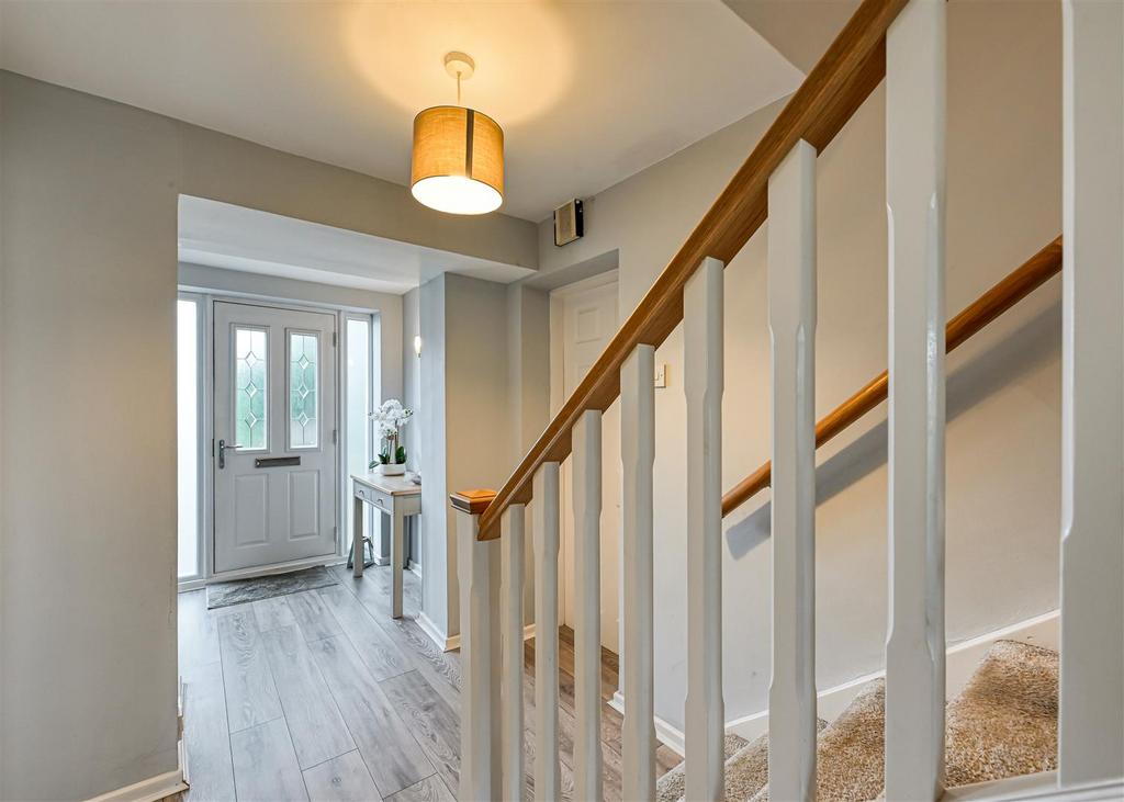 16 Ashley Gardens-3.jpg