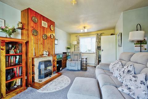 3 bedroom semi-detached house for sale, Merthyr Road, Northampton, Northamptonshire, NN5