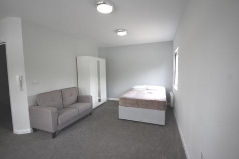 Studio to rent, Duncan Close, Moulton Park, Northampton, NN3