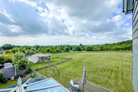 undefined, Ashingdon Heights, Rochford SS4