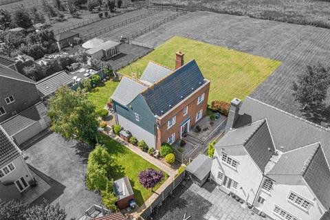 5 bedroom detached house for sale, Ashingdon Heights, Rochford SS4