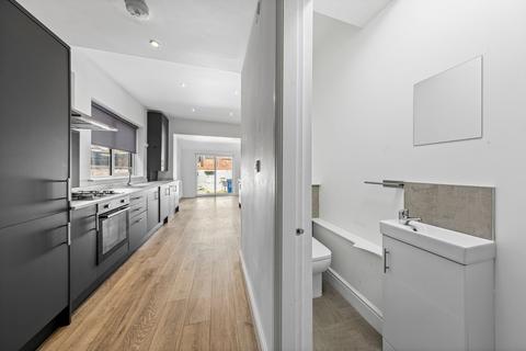 3 bedroom terraced house for sale, Walton Road, Stockton Heath, WA4