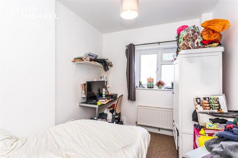 6 bedroom detached house to rent, Middleton Rise, Brighton