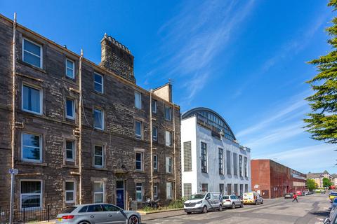 1 bedroom flat for sale, 5/6 Beaverhall Road, Edinburgh,, EH7 4JQ