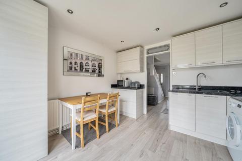 2 bedroom end of terrace house for sale, Roundhay, Leybourne, West Malling