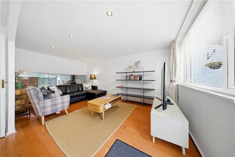 undefined, Queensmere Road, Wimbledon, SW19