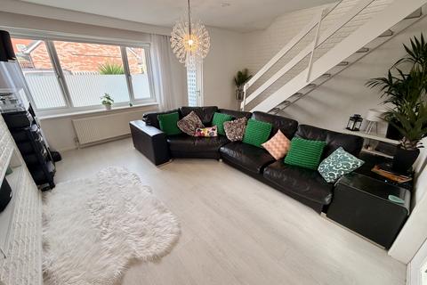 3 bedroom semi-detached house for sale, Worsley Close, Knott End on Sea FY6