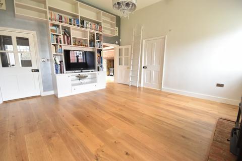 undefined, Horley, Surrey, RH6