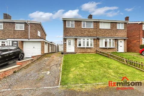 3 bedroom semi-detached house for sale, Randall Drive, Swadlincote DE11
