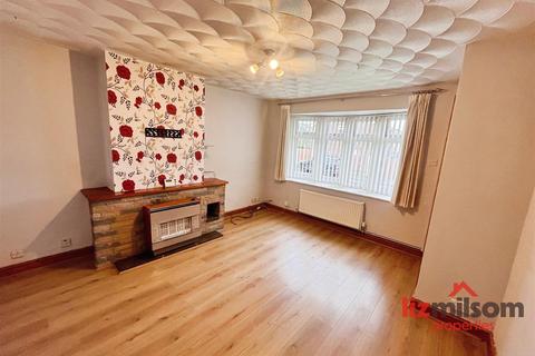 3 bedroom semi-detached house for sale, Randall Drive, Swadlincote DE11