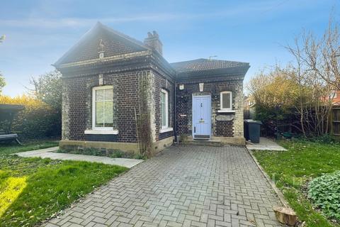 undefined, Stockwood Park, LU1