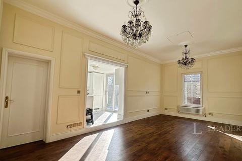 undefined, Stockwood Park, LU1