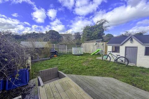undefined, Walton On The Naze CO14
