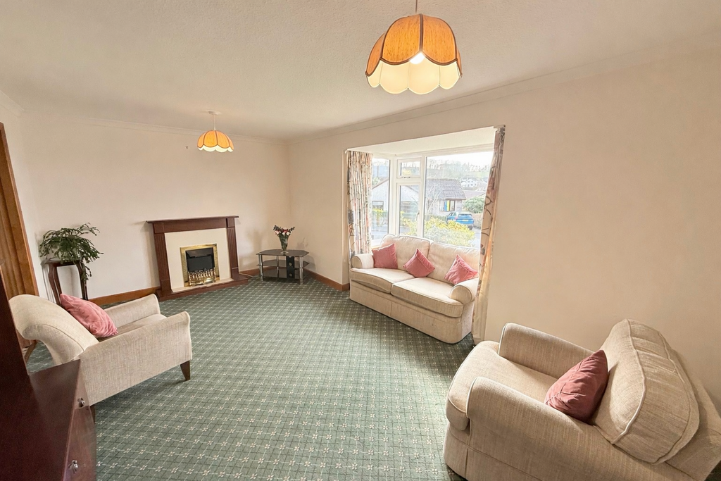 9 Undercraigs Road , Dumfries, DG1 4 YA - Braidwood