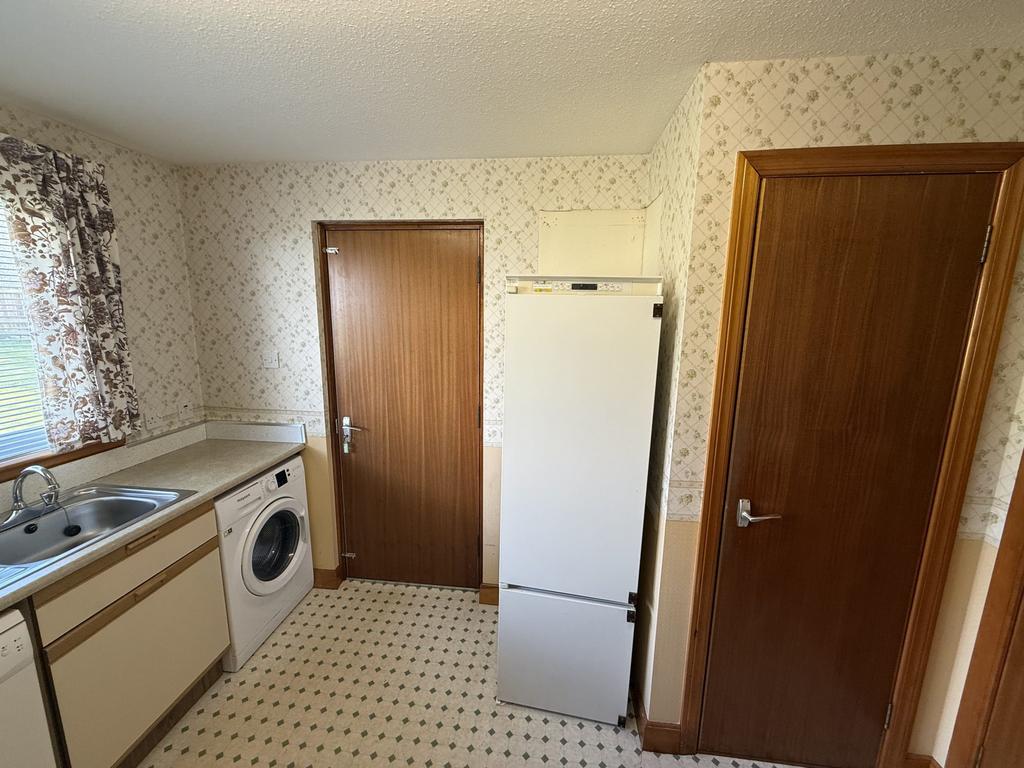 9 Undercraigs Road , Dumfries, DG1 4 YA - Braidwood