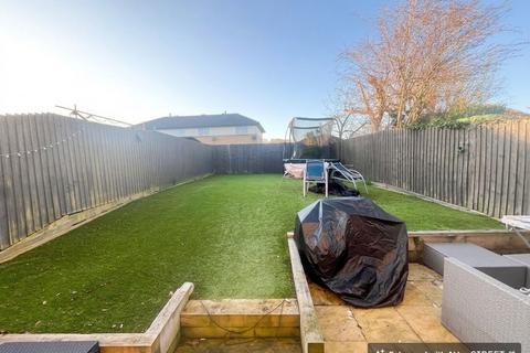 3 bedroom semi-detached house for sale, Fairford Crescent, Milton Keynes MK15