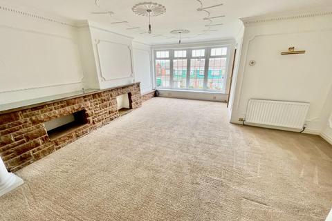 3 bedroom bungalow to rent, Ivanhoe View, Gateshead