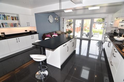3 bedroom semi-detached house for sale, Beaufort Avenue, Birmingham