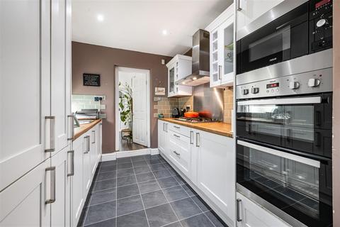 undefined, Collingwood Road, Sutton