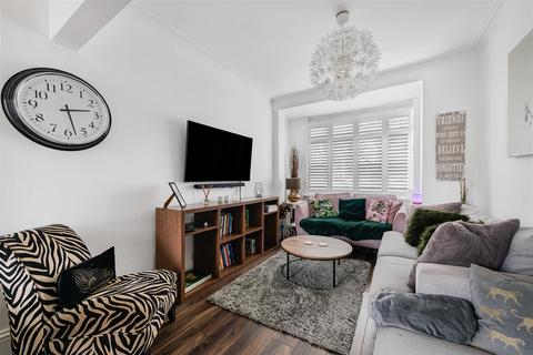 undefined, Collingwood Road, Sutton