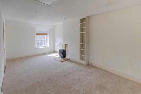 2 bedroom flat for sale, High St, Malmesbury, SN16