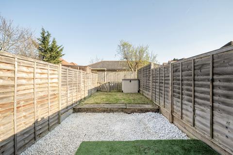 2 bedroom terraced house for sale, Summers Road, Farncombe, Godalming, GU7