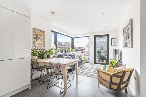 1 bedroom flat to rent, Ewer Street, Borough, London, SE1
