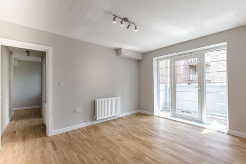 2 bedroom ground floor flat to rent, Delta Court, Coles Green Road