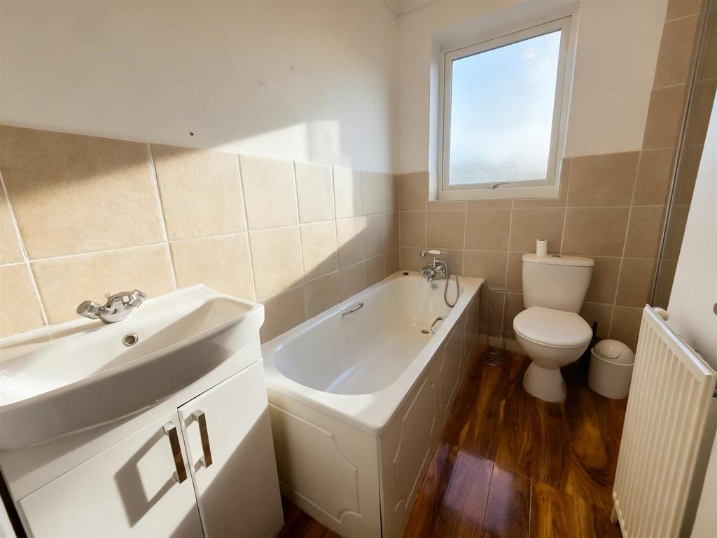 Bathroom.jpeg