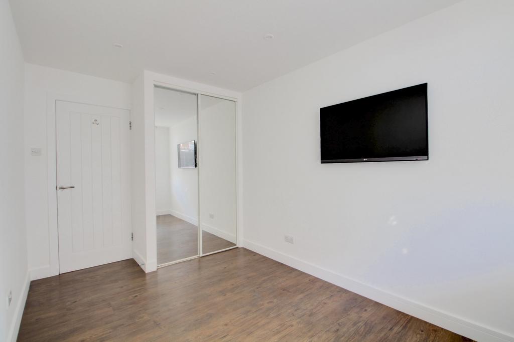 Bedroom 2 part 2