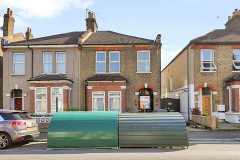 undefined, Thornhill Road, Leyton, E10