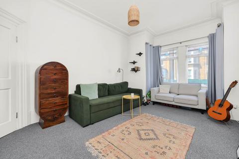 undefined, Thornhill Road, Leyton, E10