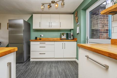 3 bedroom terraced house for sale, Wardle Way, Kidderminster, DY11