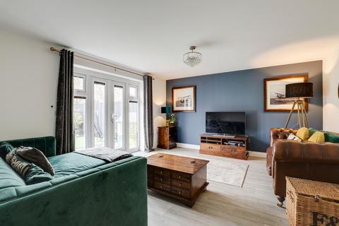 4 bedroom detached house for sale, Bradstone Drive, Nottingham NG3