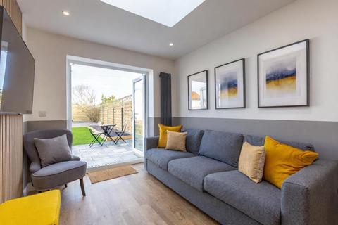 1 bedroom semi-detached house to rent, Eighth avenue, Filton BS7