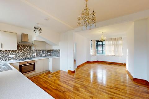 3 bedroom semi-detached house to rent, Inverness Avenue,  London, EN1