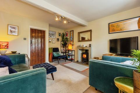 3 bedroom terraced house for sale, New Mills Road, Hayfield, High Peak, Derbyshire, SK22