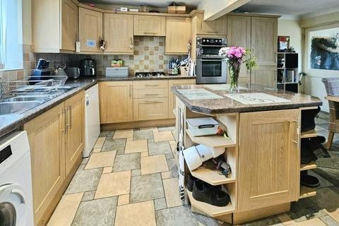 3 bedroom terraced house for sale, Rangers Avenue, Dursley