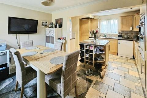 3 bedroom terraced house for sale, Rangers Avenue, Dursley