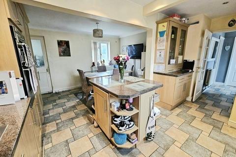 3 bedroom terraced house for sale, Rangers Avenue, Dursley