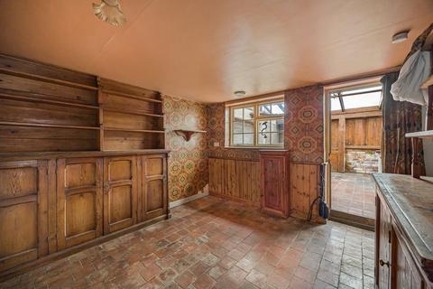 undefined, Fairmile, Henley-On-Thames RG9