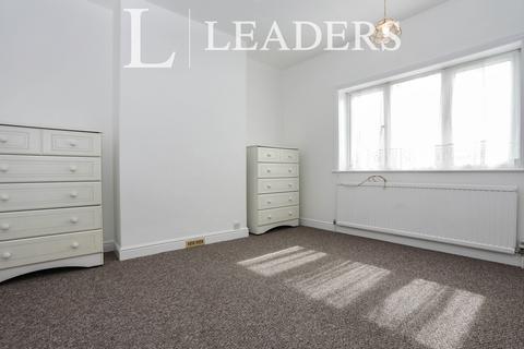 3 bedroom terraced house to rent, Orford Road, IP11