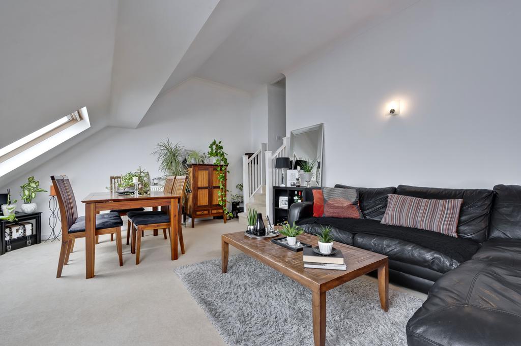 Living Room (Dining