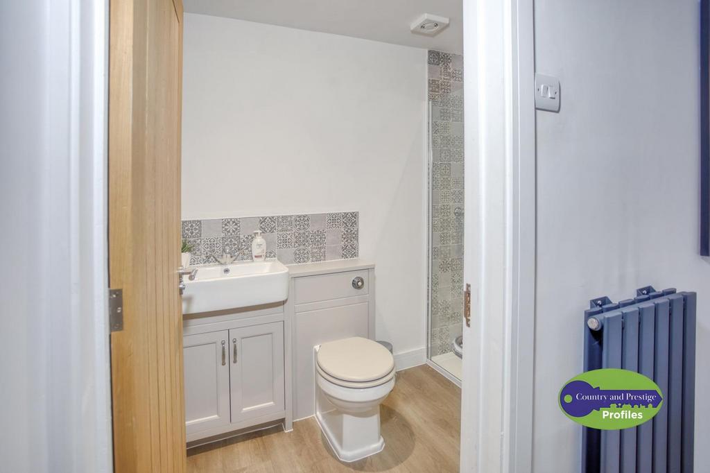 312 Rugby rd Hinckley (16).jpg