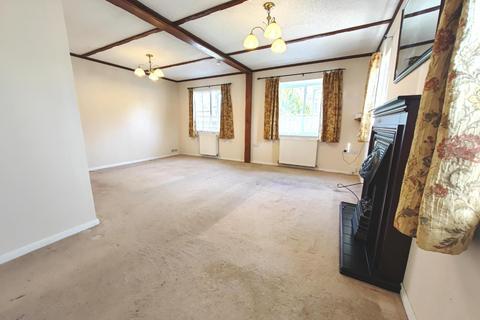 undefined, California country park homes, Finchampstead, Berkshire