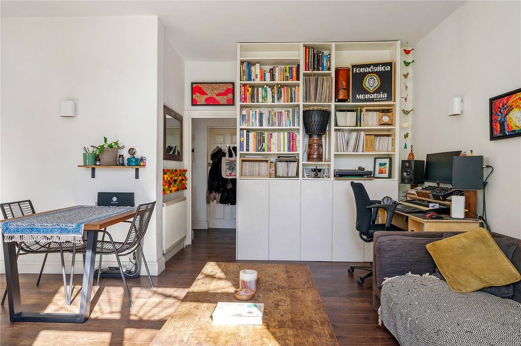 Reception/Kitchen