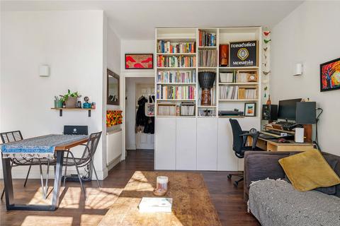 1 bedroom apartment for sale, Richmond Road, London, E8